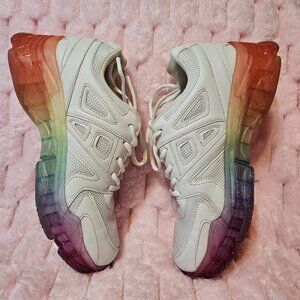 WANTED BRISK Women's Rainbow Sole Detail Sporty Sneaker Size 10